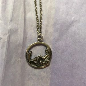 *SOLD*🧜🏼‍♀️ Mermaid necklace. (Custom made)